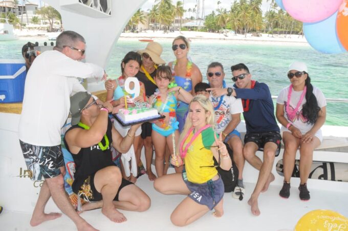 Punta Cana Boat Cruise and Snorkeling With Open Bar - Frequently Asked Questions