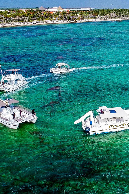 Punta Cana Booze Cruise Snorkel, Sand-Bar With Entertainment - Accessibility