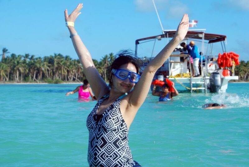 Punta Cana: Catamaran Boat to Saona Island With Buffet Lunch - Booking Details