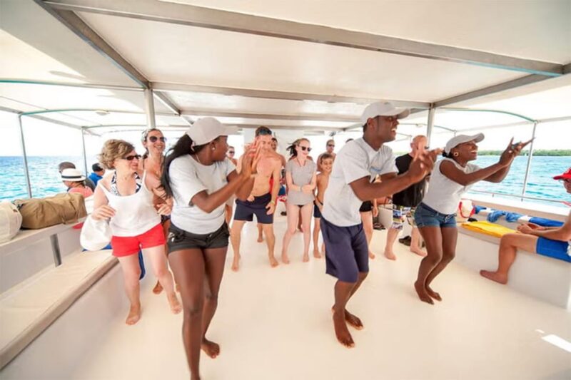 Punta Cana: Catamaran Boat to Saona Island With Buffet Lunch - Booking and Cancellation