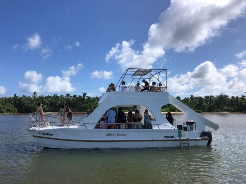 Punta Cana: Catamaran Party Tour With Snorkeling and Lunch - Key Points