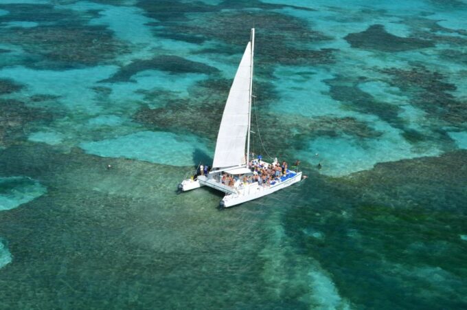 Punta Cana: Catamaran, Speed Boat & Snorkeling Tour - Catamaran Ride
