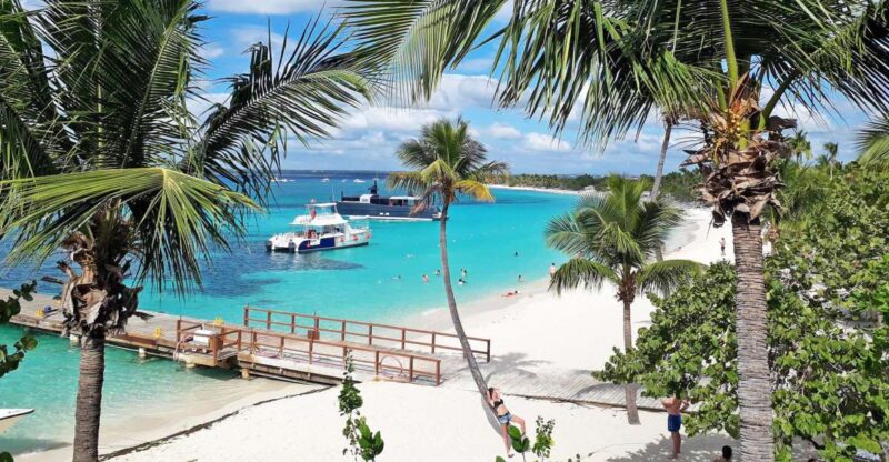 Punta Cana: Full Day Boat Trip to Catalina Island With Lunch - What to Bring and Important Information