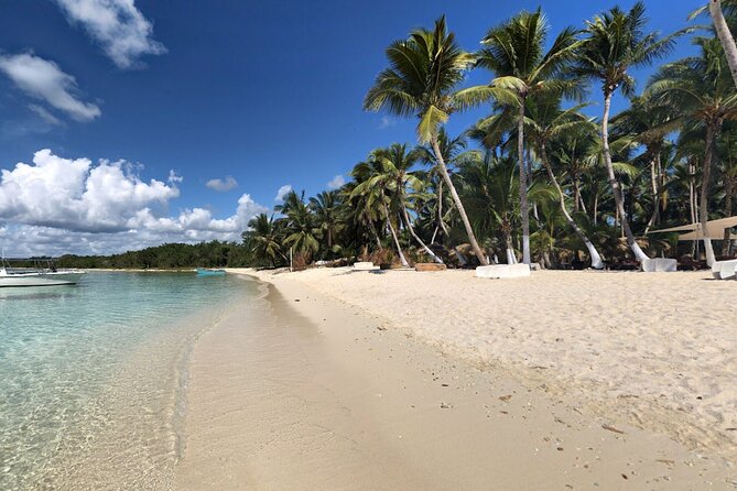 Punta Cana Luxury Yacht Charter - Super Boat for Up to 22 Guests - Booking Your Stay