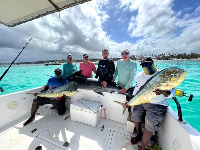 Punta Cana Offshore Private Fishing Charter Sherlock 39 - Hotel Pickup and Drop-off