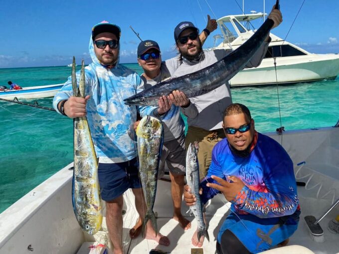 Punta Cana Offshore Private Fishing Charter Sherlock 39 - Recap