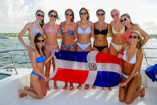 Punta Cana Party Boat Cruise with Snorkeling, Open Bar & Hip Hop - What Do Travelers Say?