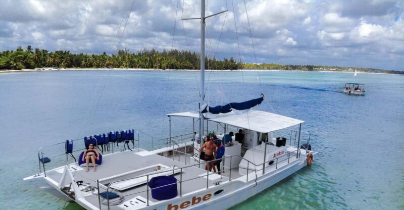 Punta Cana Private Catamaran (Medium Group) - Inclusions and Amenities