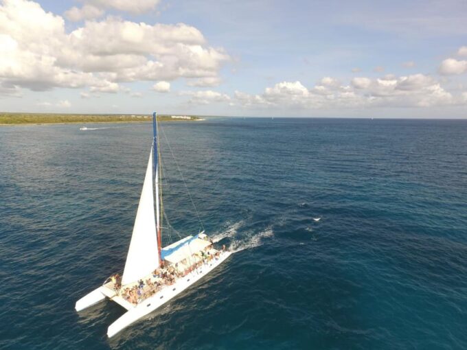 Punta Cana: Saona Island Catamaran Tour & Buffet Lunch - Cancellation Policy