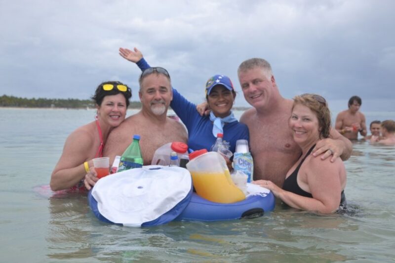 Punta Cana: Sunset Party Boat & Snorkeling Adventure - Tour Guide and Entertainment