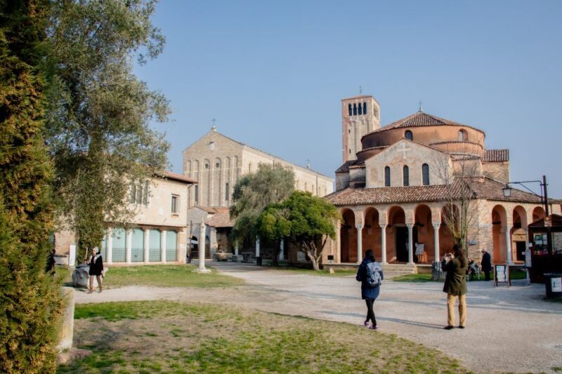 Punta Sabbioni: Murano, Burano & Torcello Guided Boat Tour - Highlights of the Experience