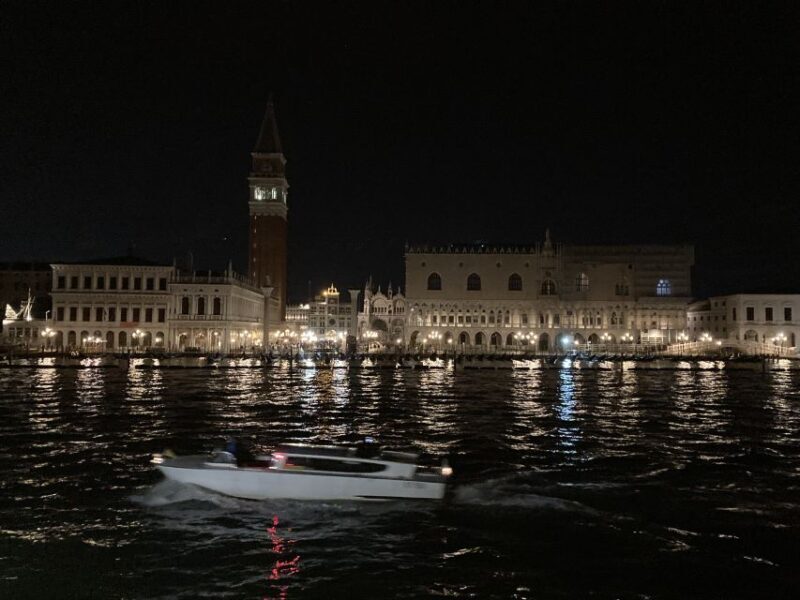 Punta Sabbioni - Venice at Sunset: Boat Tour With Aperitif - Key Points