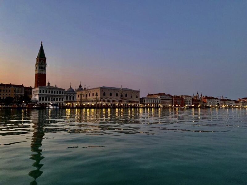 Punta Sabbioni - Venice at Sunset: Boat Tour With Aperitif - Experience Highlights
