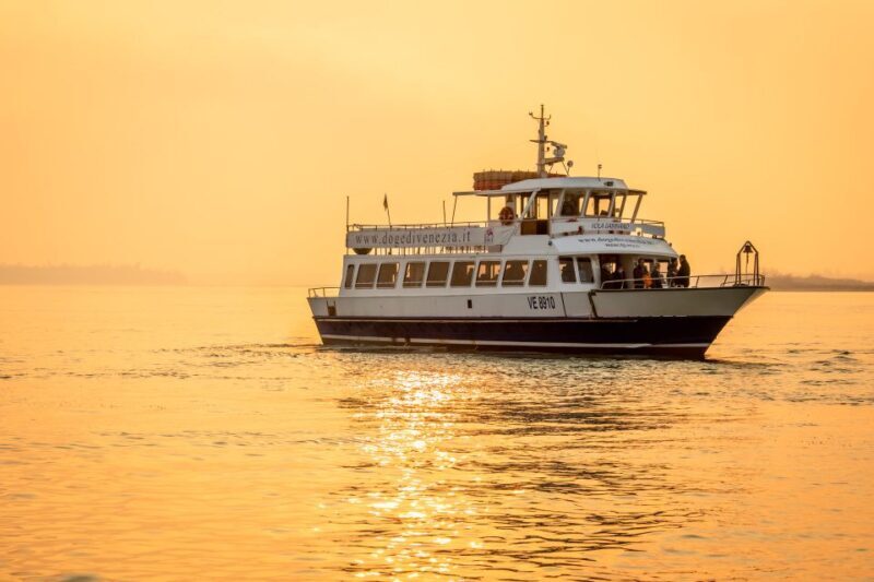 Punta Sabbioni: Venice By Night and Sunset Panoramic Cruise - Key Points