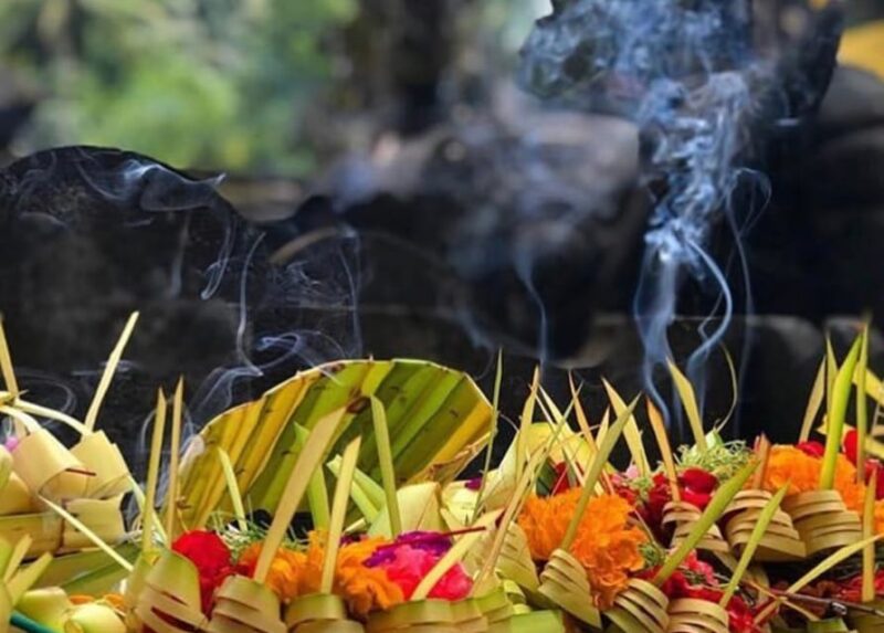 Pura Mangening: Water Temple Tour With Spiritual Cleansing - Experience and Highlights