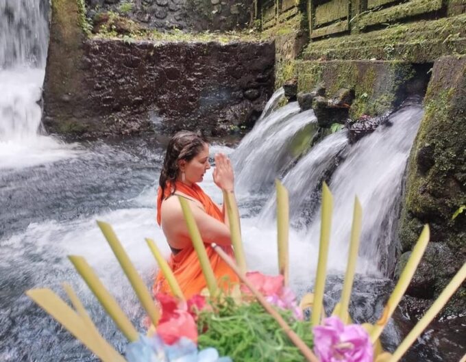 Pura Mangening: Water Temple Tour With Spiritual Cleansing - Tour Options