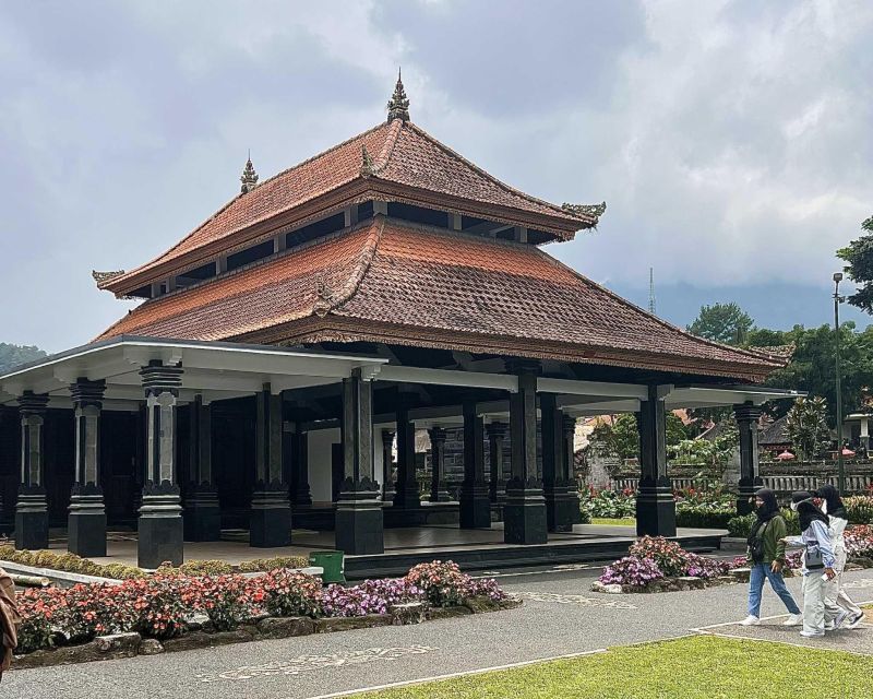 Pura Ulun Danu Beratan Temple Complex: A Bali Walking Tour - Key Points