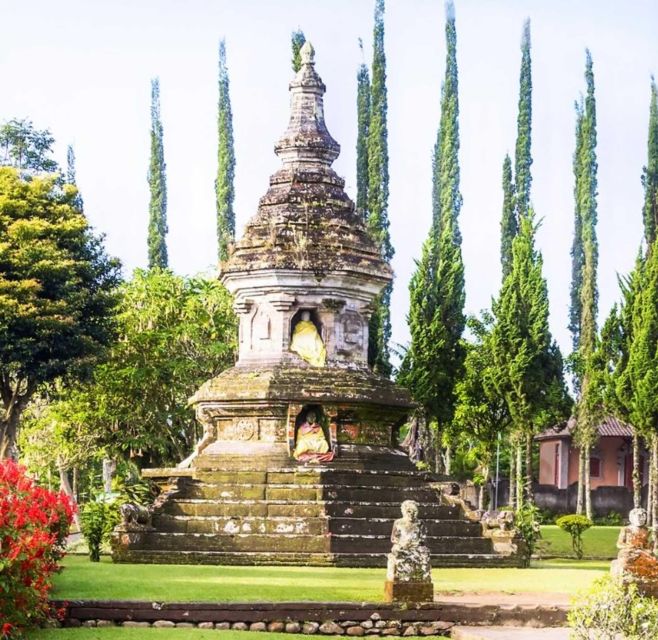 Pura Ulun Danu Beratan Temple Complex: A Bali Walking Tour - Temple Complex Features