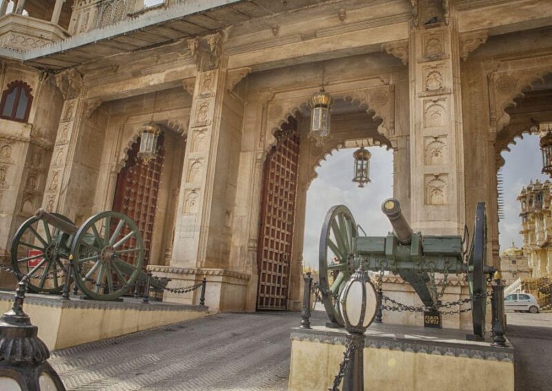 Pushkar Historic Ghats Walking Tour - Key Points