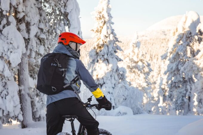 Pyhätunturi: Electric Fatbike Tour in Finnish Lapland - Snacks and Refreshments
