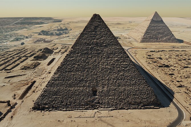 Pyramids: an Extraordinary Journey to the Heart of the Pyramids of Egypt - Embark on an Unforgettable Journey