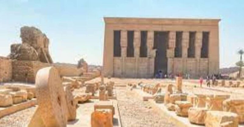 Pyramids & Nile Cruise by Train - Key Points