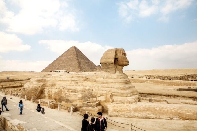 Pyramids of Giza and Great Sphinx: Private Half-Day Tour - Pyramid of Cheops