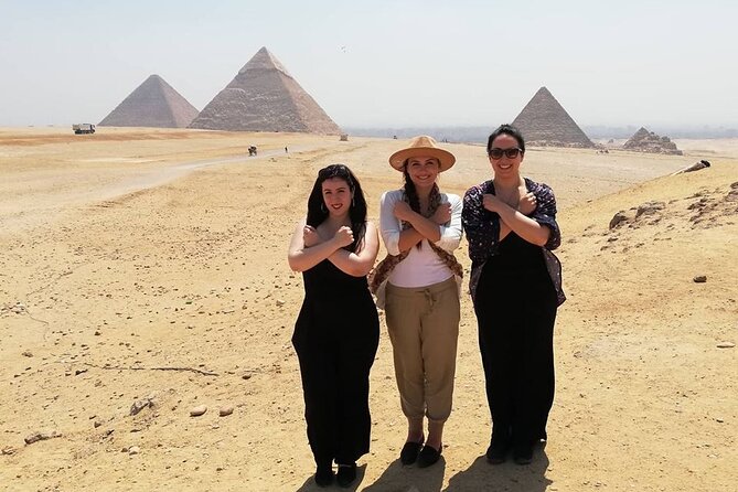 Pyramids of Giza & Sphinx - Sphinx Encounter