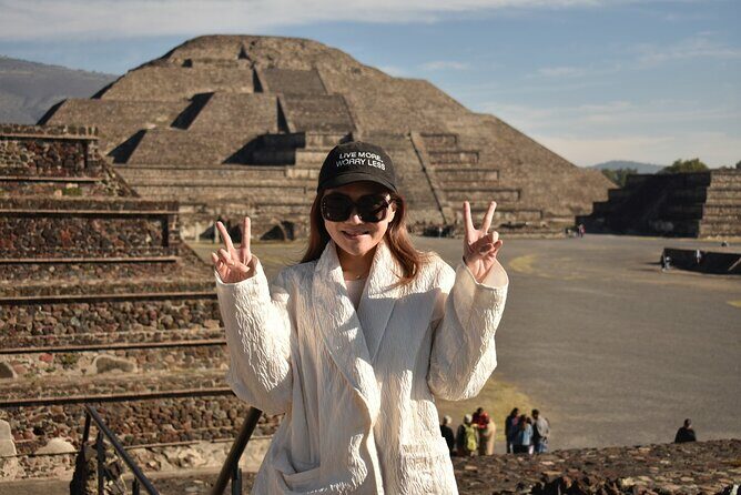 Pyramids of Teotihuacan and restaurant la Gruta (Original) - The Value for Money