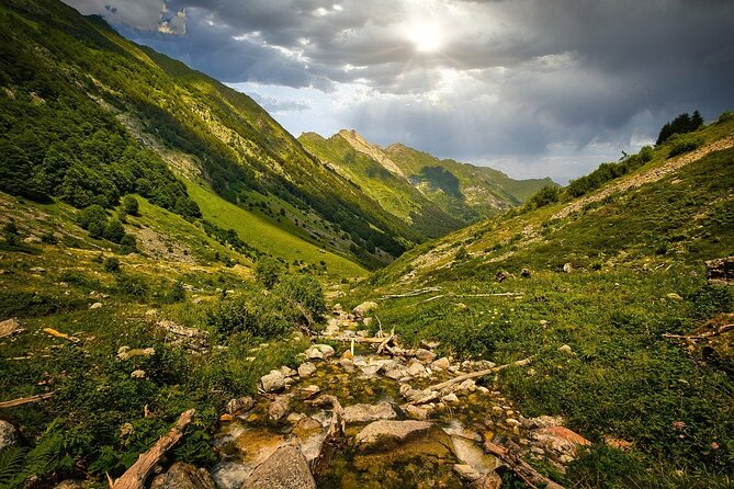 Pyrenees Hiking Experience From Barcelona. Small Group Tour - Rack Railway Ride