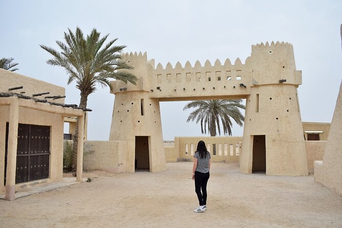 Qatar West Coast Tour to Richard Serra Sculpture and Mushroom Rock Formation - Zekreet Fort Exploration
