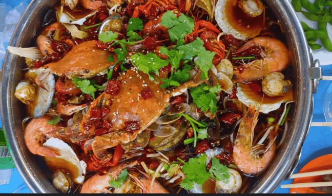 Qingdao Walking Night Tour With Seafood Hot Pot and Beer - Frequently Asked Questions