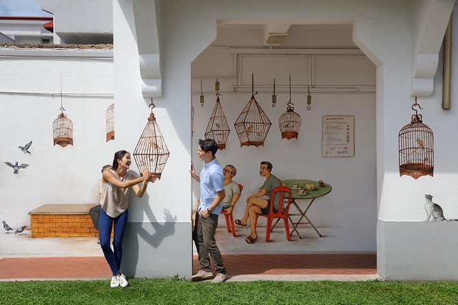 Quaint Little Shops & Tiong Bahru - Taking in Tiong Bahrus Art Deco Heritage
