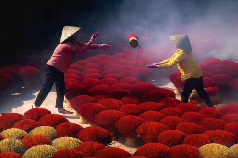 Quang Phu Cau Incense Village - Tam Coc Boating - Hoa Lu Capital - Transportation and Group Size