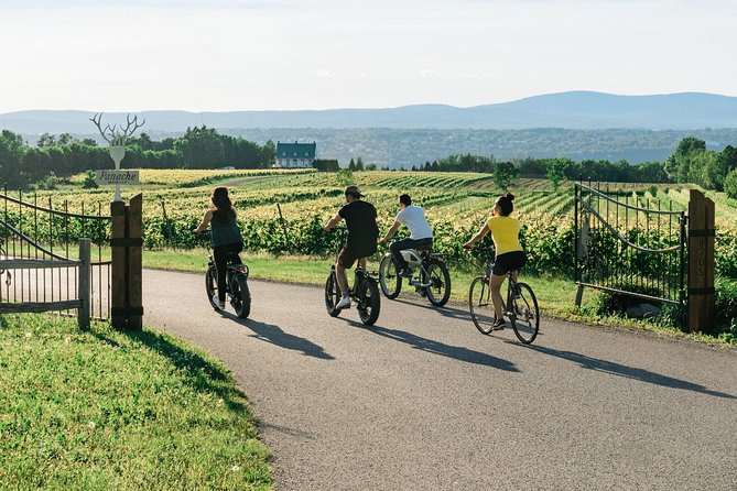 Quebec City - Guided E-Bike Tour & Tastings - Île D'orléans - Meeting and Pickup