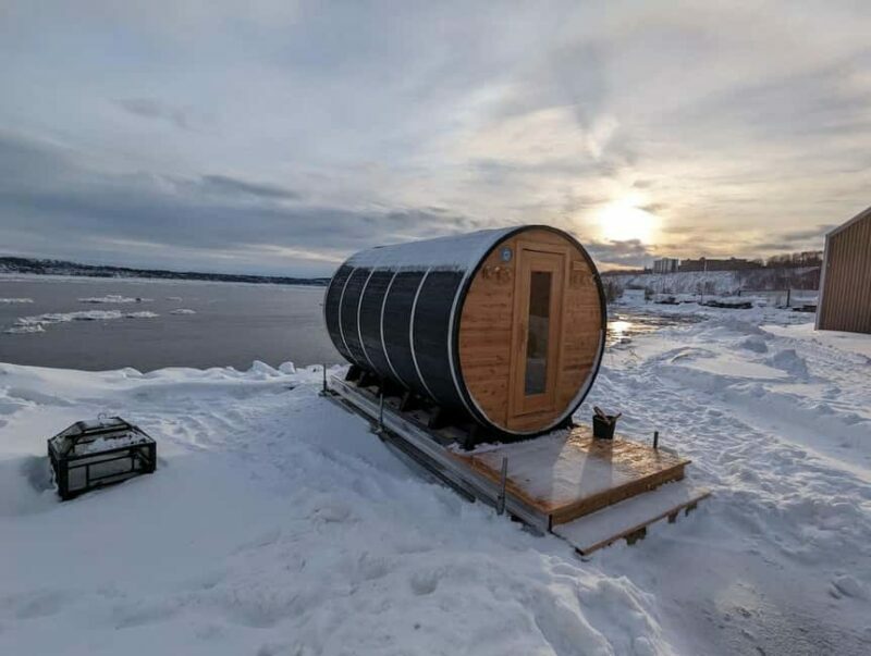 Quebec City: Ice Canoeing with Hot Chocolate & Sauna - Safety and Comfort
