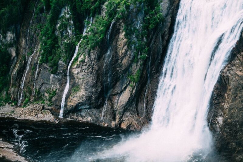 Quebec City: Old Town and Montmorency Falls Bus Tour - Experience Highlights