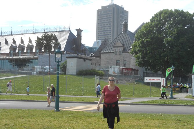 Quebec City Self-Guided Walking Tour & Scavenger Hunt - Tour Details and Accessibility