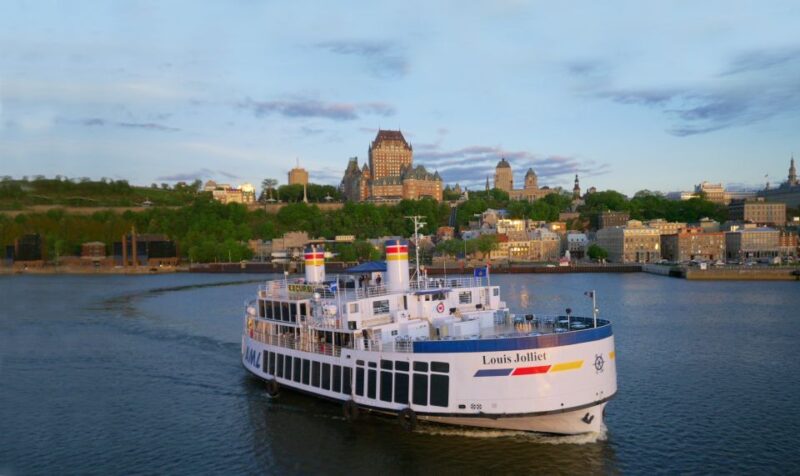 Quebec City: Sightseeing Cruise With Guide - Tour Guide and Experience