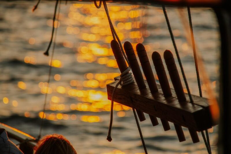 Queen Bee Sunset Cruise With Swim Stops and Dinner - Swim at Xi Beach