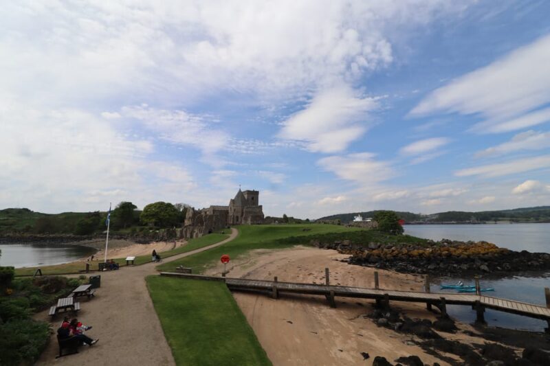Queensferry: Sightseeing Cruise to Inchcolm Island - Cruise Features
