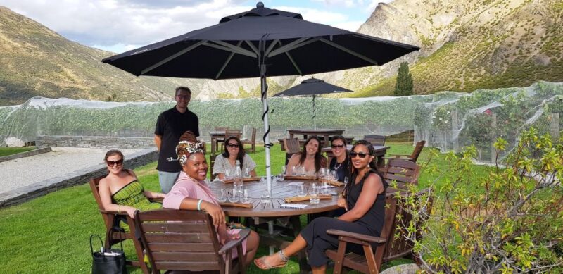 Queenstown & Gibbston Valley Wine Hopper Bus - Explore Gibbston Wine Region