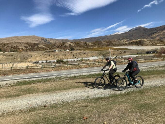 Queenstown: Guided E-Bike Tour With Winery Visits & Tastings - Preparing for the Tour