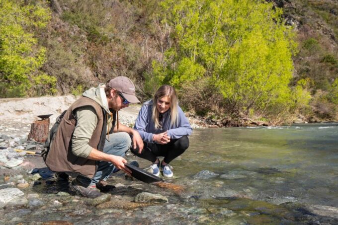 Queenstown: Half-Day 4WD Lord Of the Rings Discovery Tour - Booking and Payment Options