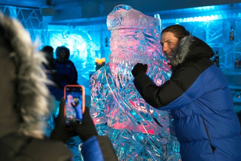Queenstown: Ice Bar Entry With Warm Winter Gear and Drink - Experience Duration and Highlights