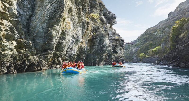 Queenstown: Kawarau River Rafting and Jet Boat Ride - Stunning Scenery and Locations