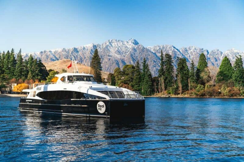Queenstown: Queenstown Lake Cruise and Walter Peak Farm Tour - Lake Whakatipu Cruise: Scenic Splendor