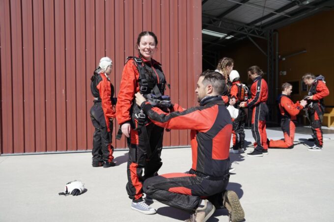 Queenstown: Tandem Skydive From 9,000, 12,000 or 15,000 Feet - Meeting Point and Transport