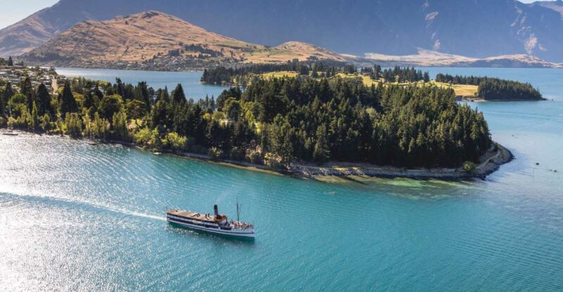Queenstown: TSS Earnslaw Cruise of Lake Whakatipu - Highlights of the Scenic Experience