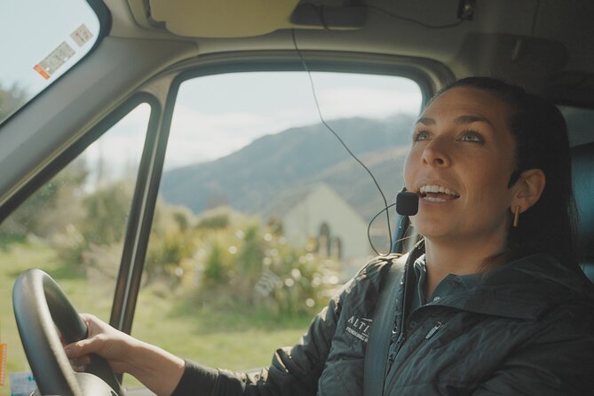 Queenstown Twilight Wine and Craft Beer Tour - Guided Experiences